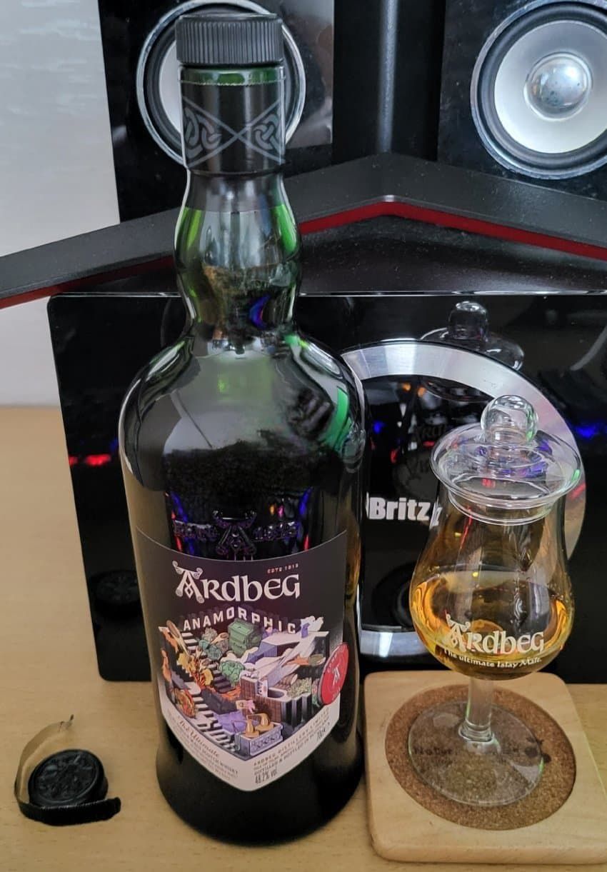 아드벡 아나모픽 - 주류 채널