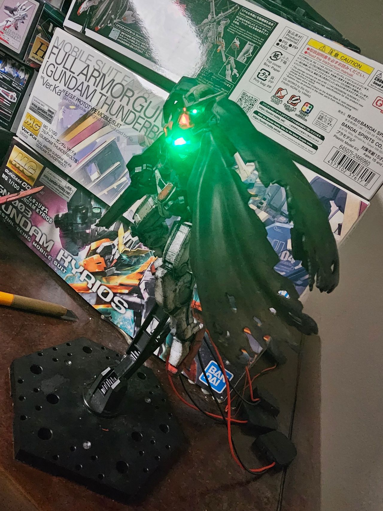 HG 엑시아 R2 개조 완료 - 프라모델 채널